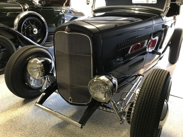 Ford Roadster 1932 image number 5