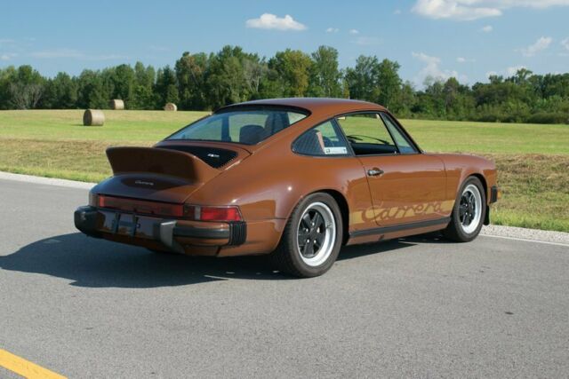 Porsche 911 1974 image number 32