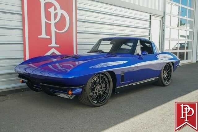 Chevrolet Corvette 1963 image number 12