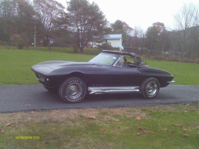 Chevrolet Corvette 1964 image number 21