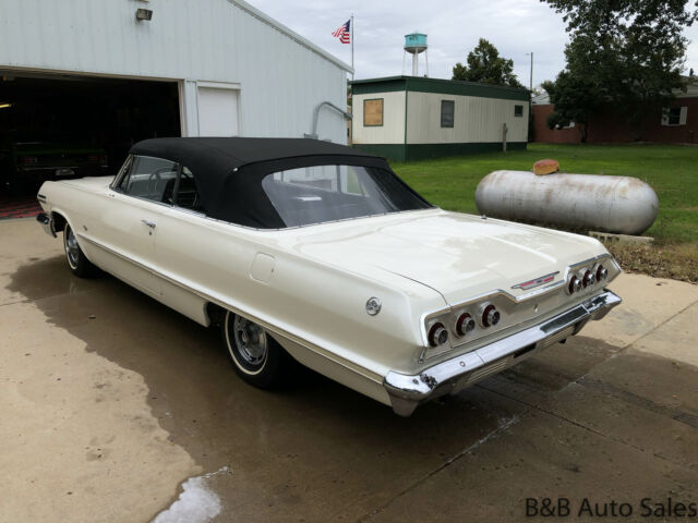 Chevrolet Impala 1963 image number 28