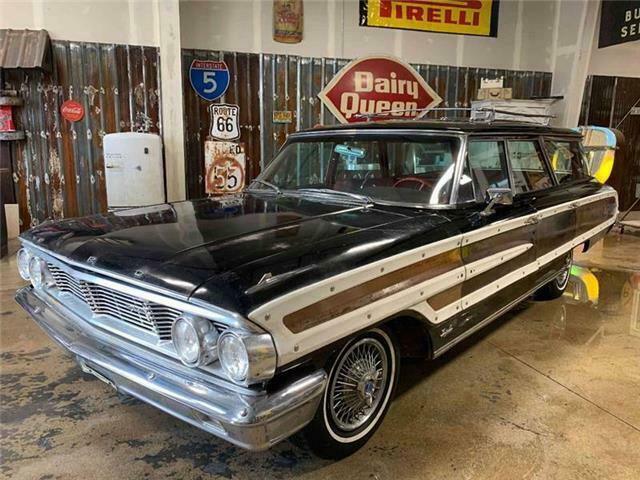 Ford Country Squire Wagon 1964 image number 33