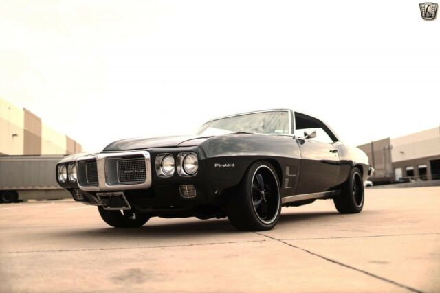 Pontiac Firebird 1969 image number 30