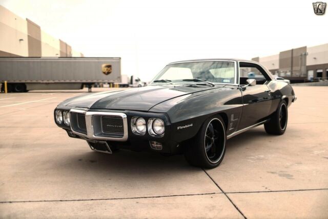 Pontiac Firebird 1969 image number 5