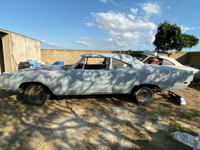 Plymouth Road Runner 1969 image number 32