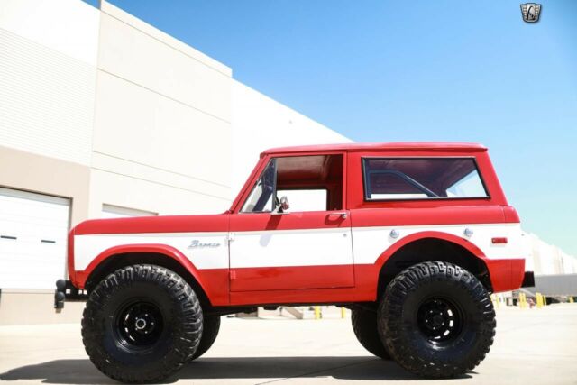 Ford Bronco 1972 image number 10