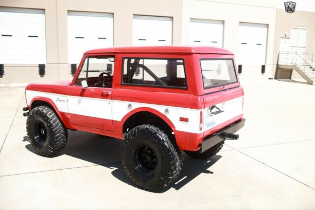 Ford Bronco 1972 image number 11