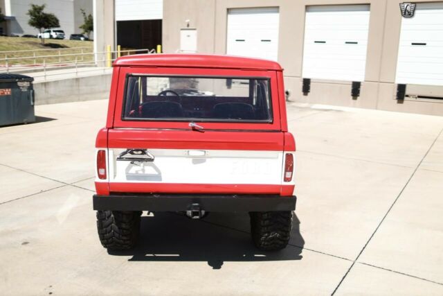 Ford Bronco 1972 image number 14