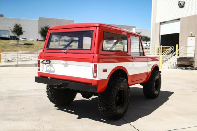 Ford Bronco 1972 image number 18