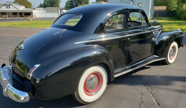 Buick Special 1941 image number 14