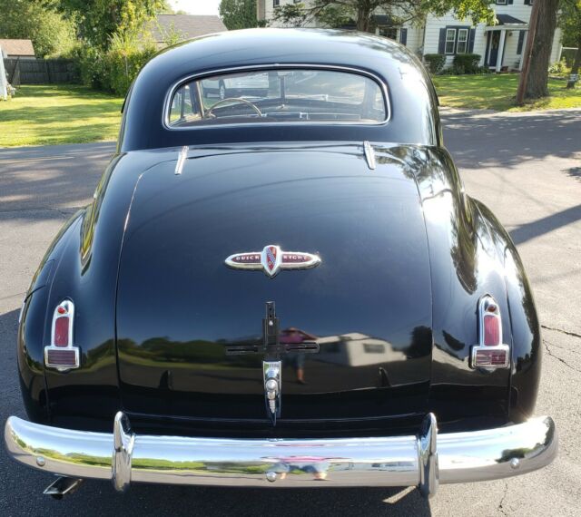 Buick Special 1941 image number 2