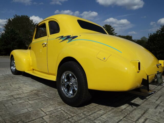 Buick Special 1940 image number 18