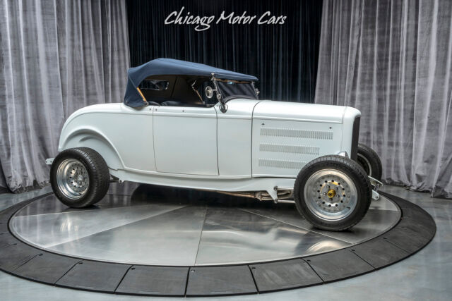 Ford Custom Roadster 1932 image number 5