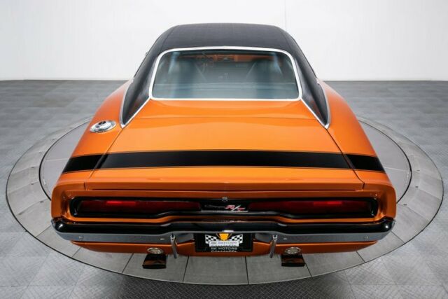 Dodge Charger 1970 image number 21