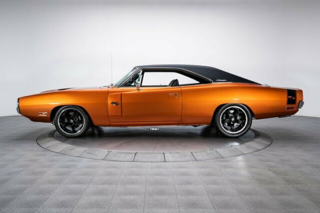 Dodge Charger 1970 image number 33