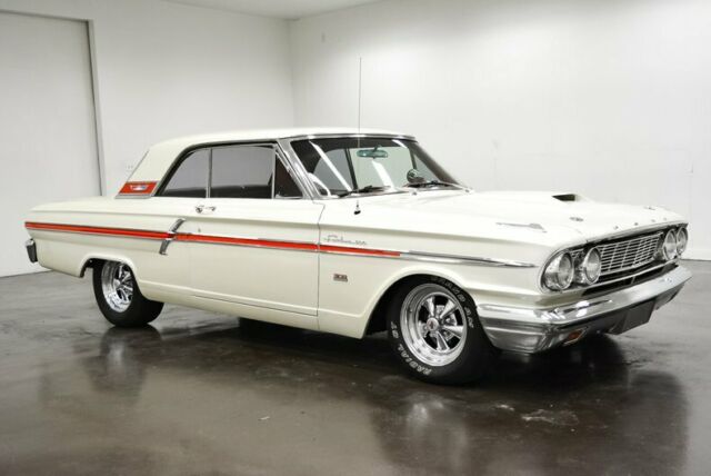 Ford Fairlane 1964 image number 24