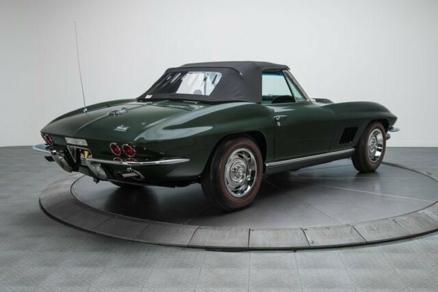 Chevrolet Corvette 1967 image number 9