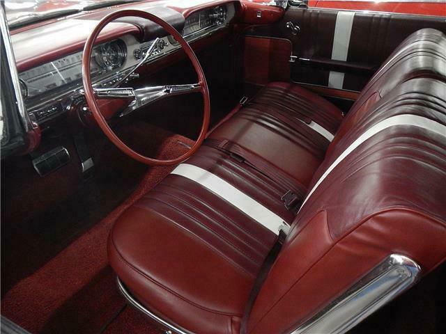 Oldsmobile Ninety-Eight 1960 image number 18