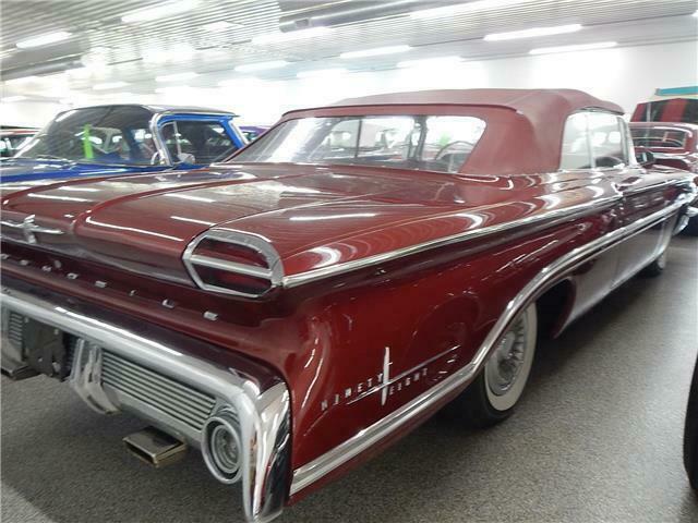 Oldsmobile Ninety-Eight 1960 image number 27