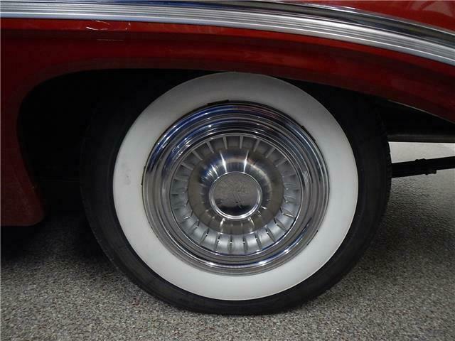 Oldsmobile Ninety-Eight 1960 image number 7