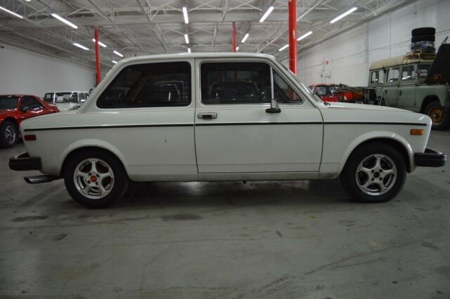 Fiat 128 1977 image number 13