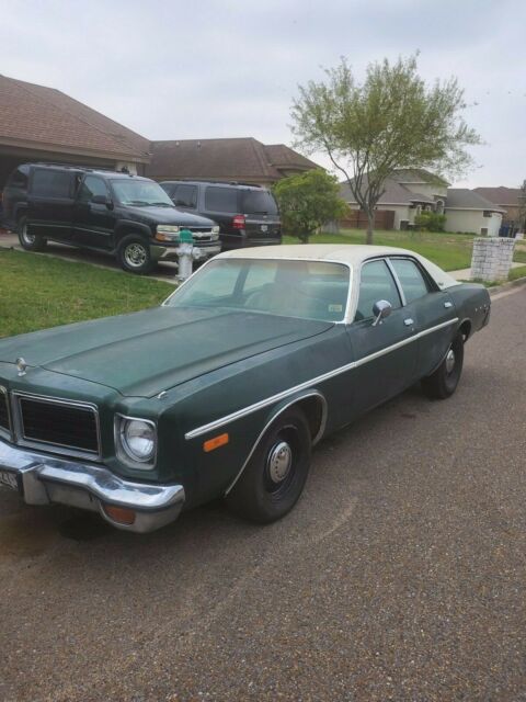 Dodge Coronet 1975 image number 18