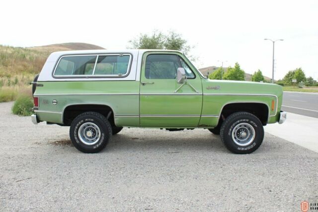 GMC Jimmy 1976 image number 3