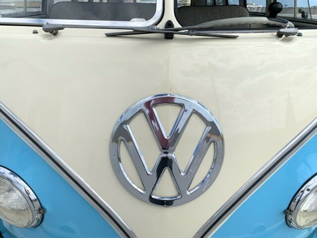 Volkswagen Bus/Vanagon 1965 image number 27