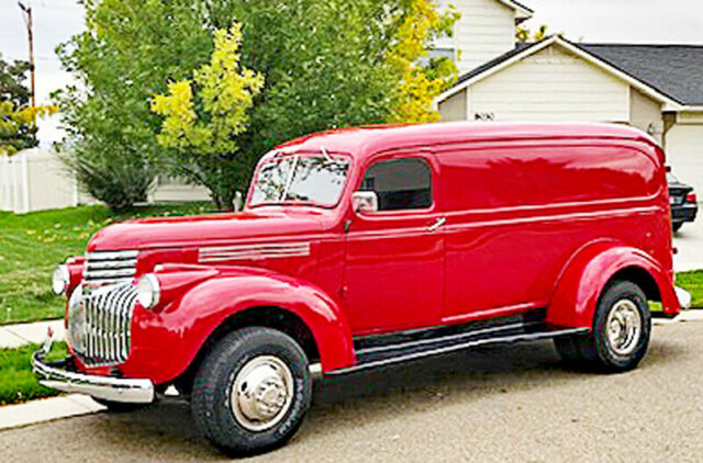 Chevrolet 1 Ton 3800 Panel Delivery Dually 1946 image number 0