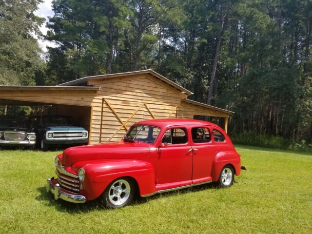 Ford Super Deluxe 1948 image number 0