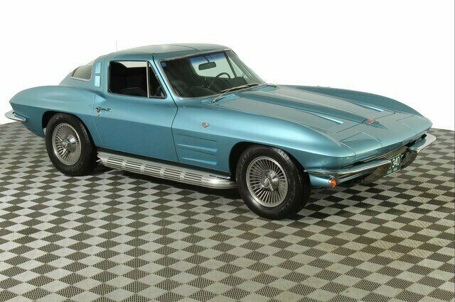 Chevrolet Corvette 1964 image number 29