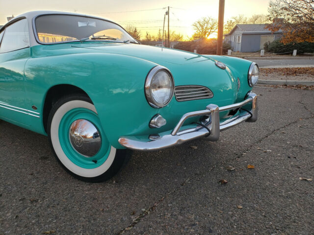 Volkswagen Karmann Ghia 1960 image number 26