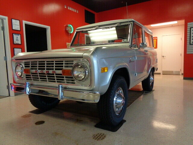 Ford Bronco 1977 image number 1