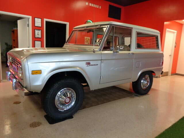 Ford Bronco 1977 image number 24