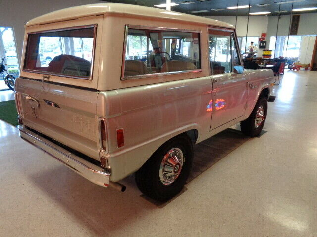 Ford Bronco 1977 image number 28