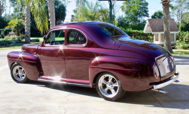 Ford Deluxe Coupe 1941 image number 28