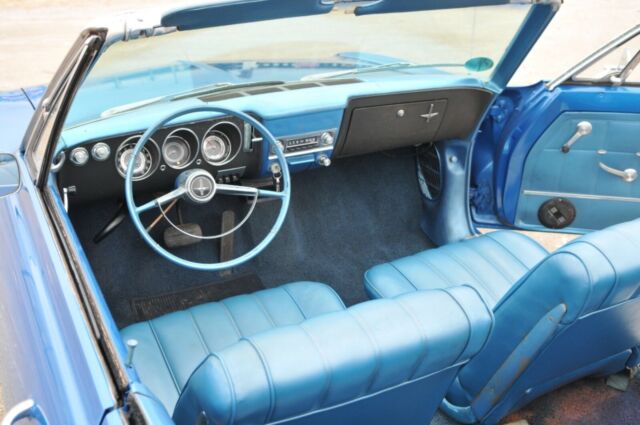 Chevrolet Corvair 1966 image number 8