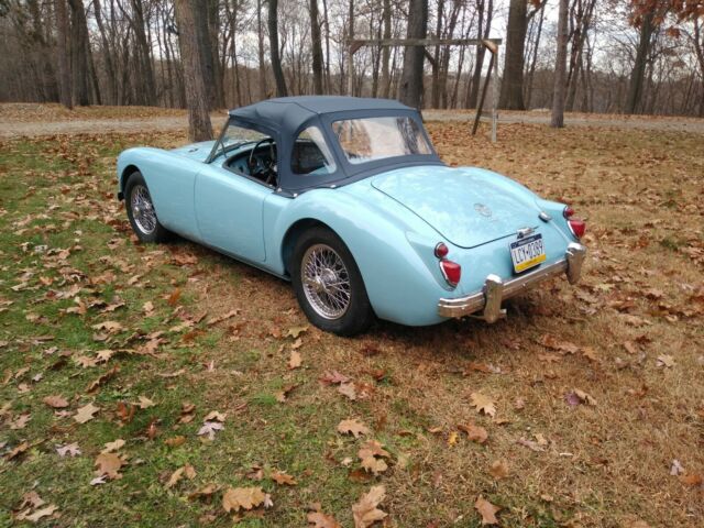 MG MGA 1960 image number 4