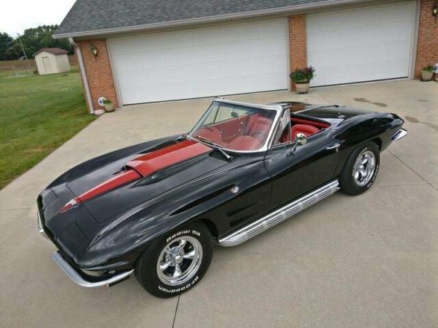 Chevrolet Corvette 1964 image number 0