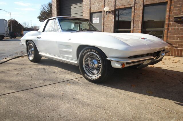 Chevrolet Corvette 1964 image number 6