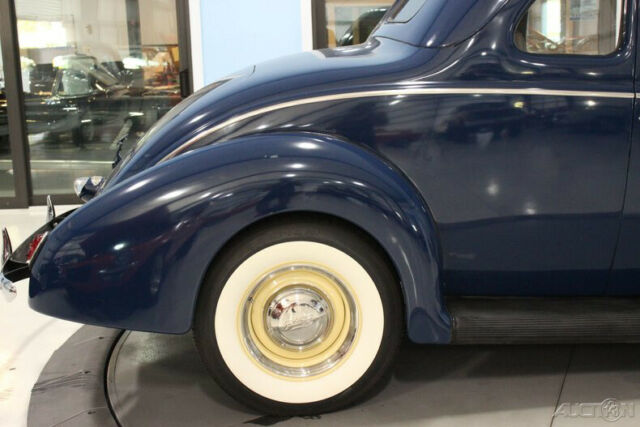 Ford 3 Window Coupe 1938 image number 15