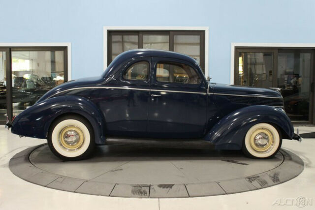 Ford 3 Window Coupe 1938 image number 29