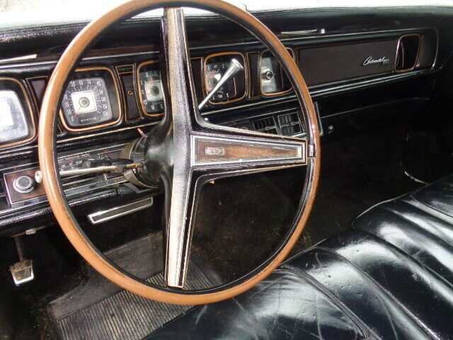 Lincoln Continental 1971 image number 1