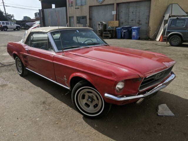 Ford Mustang 1967 image number 0