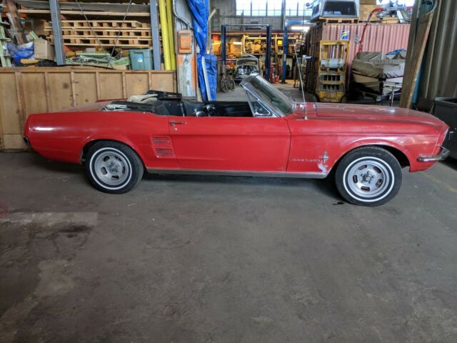 Ford Mustang 1967 image number 2