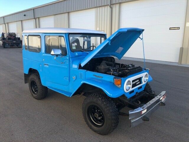 Toyota Land Cruiser 1976 image number 16