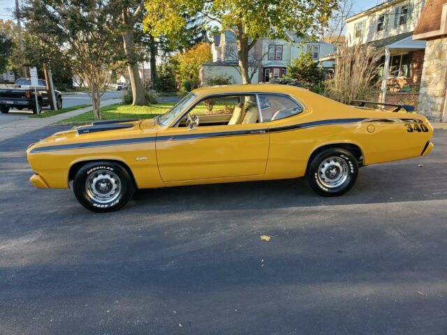 Plymouth Duster 1972 image number 29