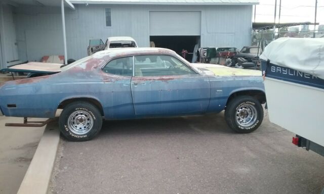 Plymouth Duster 1972 image number 18