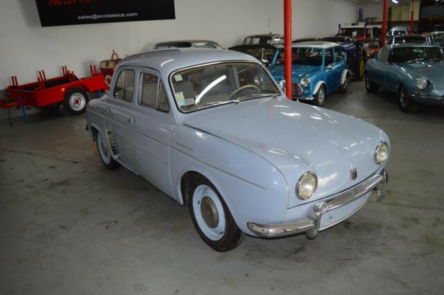 Renault Dauphine 1959 image number 14