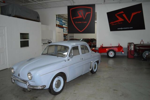 Renault Dauphine 1959 image number 26